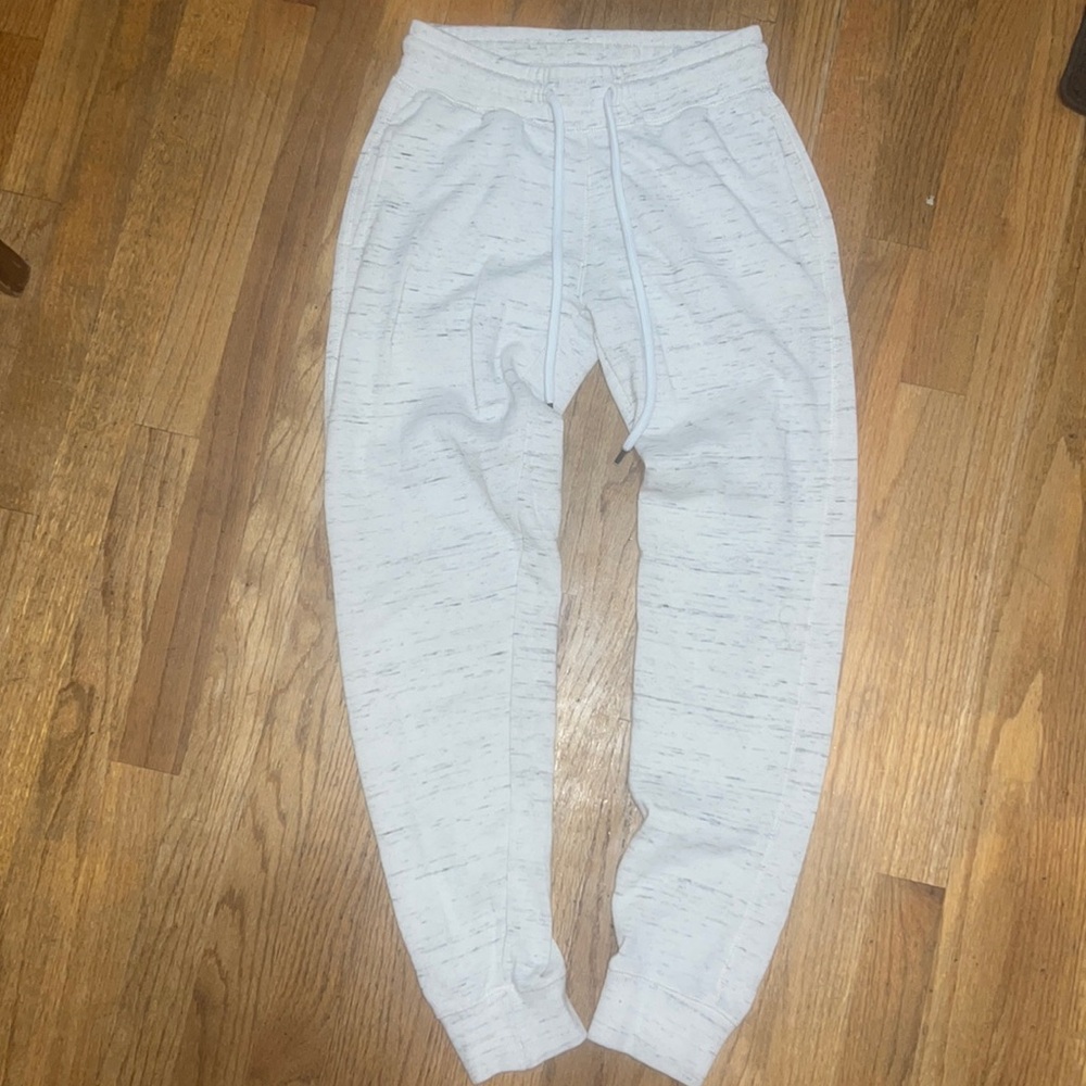 heather grey sweatpants